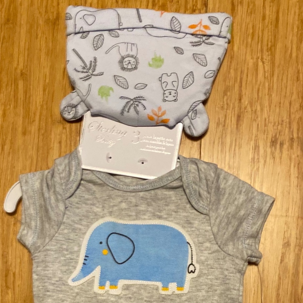 Sterling Baby 3 piece Layette set